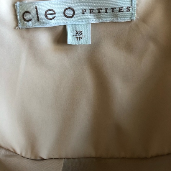 Cleo Petites Light Jacket - Picture 5 of 6